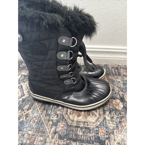 Sorel Faux Fur Black Lace Up Boots Women's Size 5 Super Cute - Picture 6 of 8